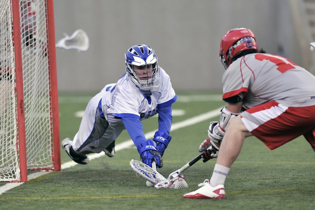 Best 3 Lacrosse Tips For Middies- Offense, Defense